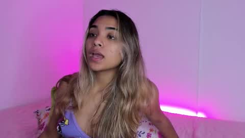 Anne online show from September 22, 9:22 am