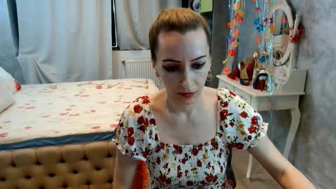 annedevrim online show from March 3, 6:52 am