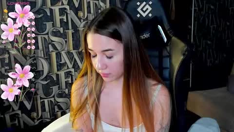 Anne online show from December 2, 4:20 am