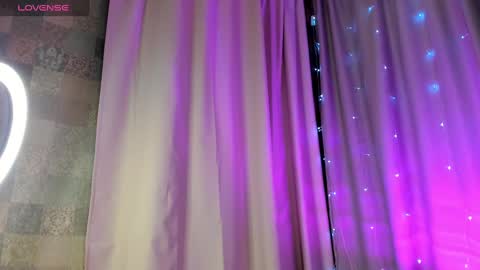 Anne online show from December 24, 1:38 am