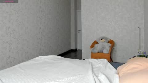 Anne online show from March 11, 1:26 am