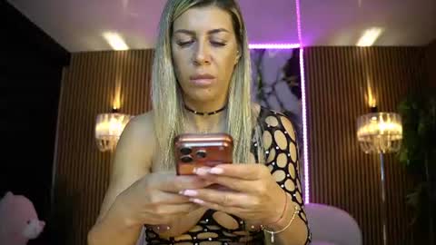 Ana online show from June 15, 4:58 am