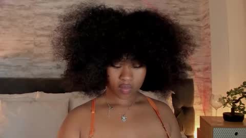 Snapshot of anneth__m chatting on October 21, 7:47 pm Anneth online show from October 21, 7:47 pm