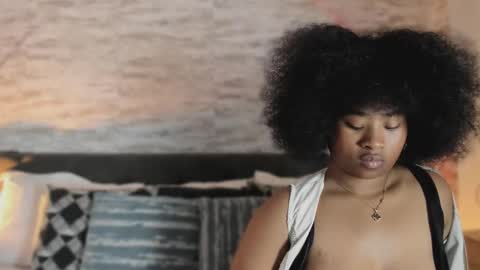 Snapshot of anneth__m chatting on November 4, 7:35 pm Anneth online show from November 4, 7:35 pm