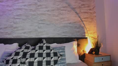 Snapshot of anneth__m chatting on March 31, 7:36 pm Anneth online show from March 31, 7:36 pm