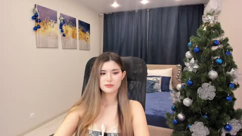 annetli online show from December 19, 2:12 am