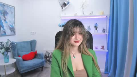 Snapshot of annetli chatting on May 20, 8:48 pm annetli online show from May 20, 8:48 pm