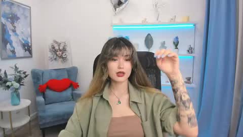 Snapshot of annetli chatting on June 9, 3:18 am annetli online show from June 9, 3:18 am