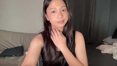 Annette 03 online show from October 14, 4:52 pm