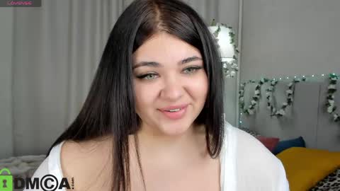 Snapshot of annette_nelsone chatting on April 10, 1:00 am annette_nelsone online show from April 10, 1:00 am