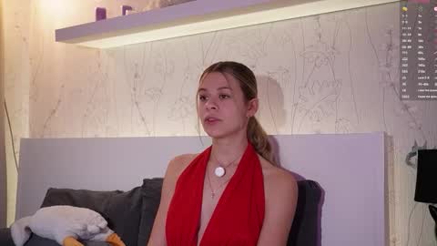 Anne online show from October 16, 6:53 pm