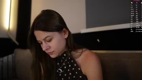 Anne online show from July 27, 8:38 pm