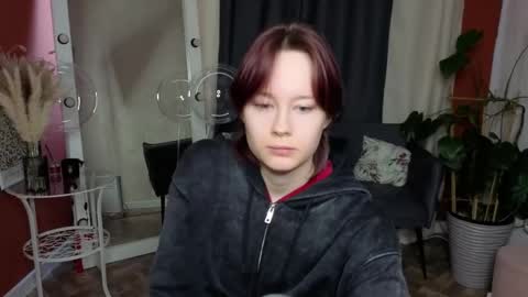 Anni online show from February 18, 12:34 pm