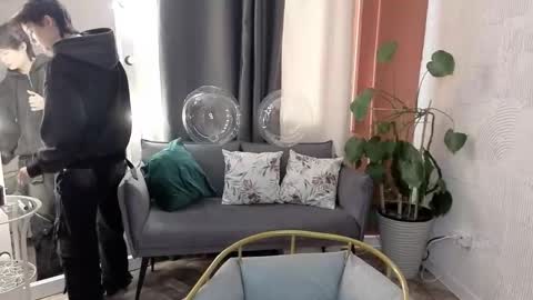 Anni online show from March 13, 5:14 am