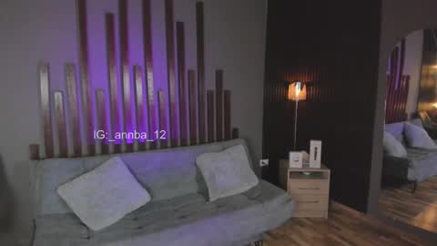 Snapshot of annie_barozzi chatting on September 30, 2:00 pm annie_barozzi online show from September 30, 2:00 pm