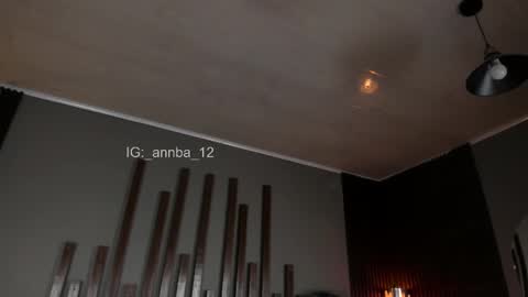 annie_barozzi online show from January 19, 1:04 pm