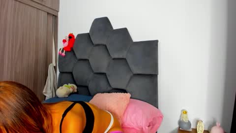 Annie online show from February 18, 4:30 am