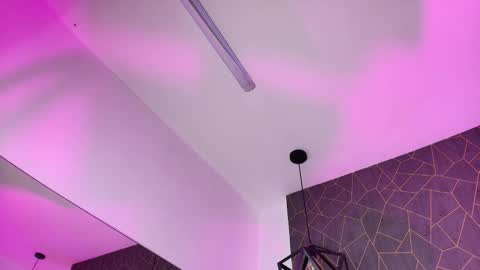 Annie  online show from October 9, 3:21 pm