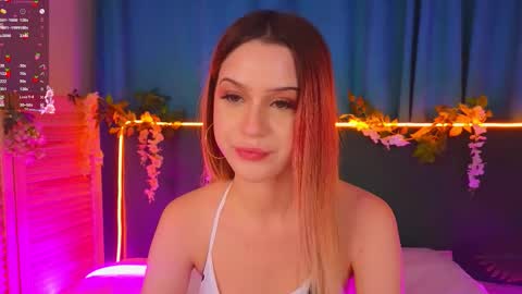 Snapshot of annie_swanson chatting on November 28, 9:06 pm annie online show from November 28, 9:06 pm