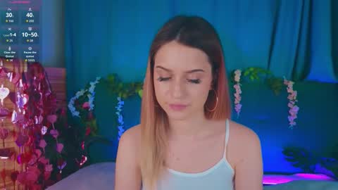 annie online show from March 15, 8:15 pm