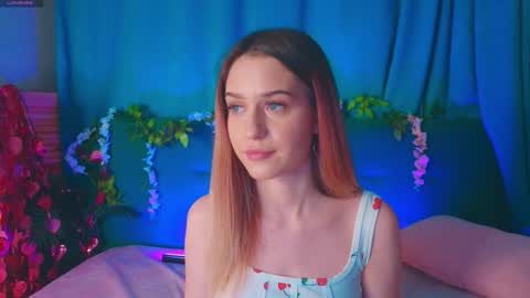 annie online show from March 22, 8:34 pm