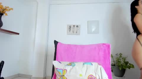 Annie online show from September 29, 2:00 pm