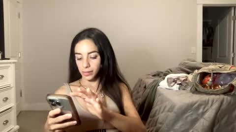 annie_xxx111 online show from October 28, 12:14 am