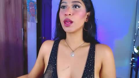 AnnieBlu3 online show from November 3, 9:54 am