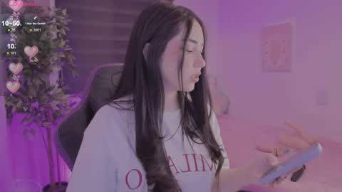 Snapshot of anniebrie chatting on April 2, 6:00 am Cassandra online show from April 2, 6:00 am