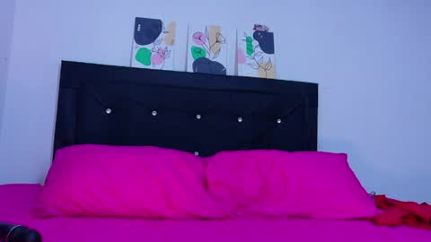 AnnieCollins69 online show from March 11, 8:59 pm