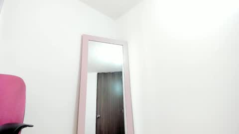 Annie  online show from November 29, 1:36 pm