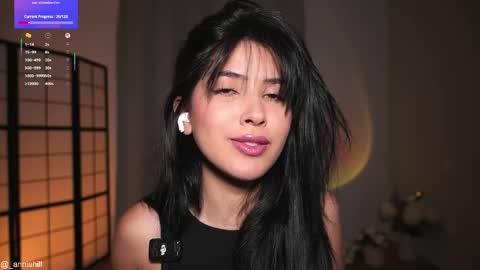 Snapshot of anniehillofficial_ chatting on May 1, 7:07 pm anniehillofficial_ online show from May 1, 7:07 pm