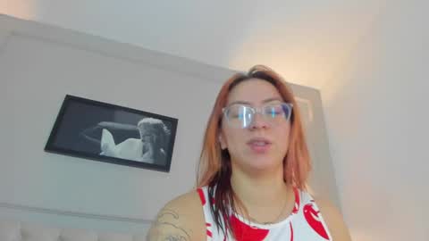 Annie online show from December 21, 11:22 am