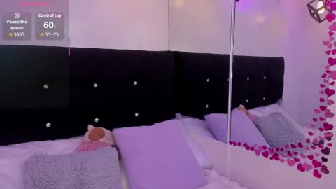 Annie Evans  online show from March 7, 3:36 am