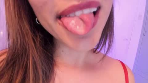 Annie Banannie p online show from February 11, 1:52 am