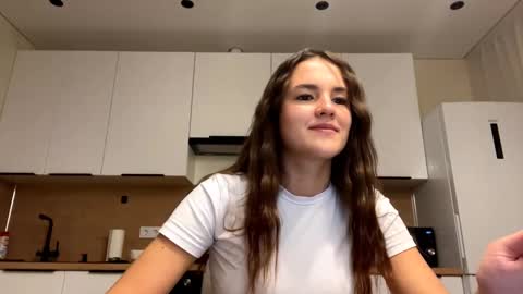 Leila Bruno online show from September 10, 6:41 pm
