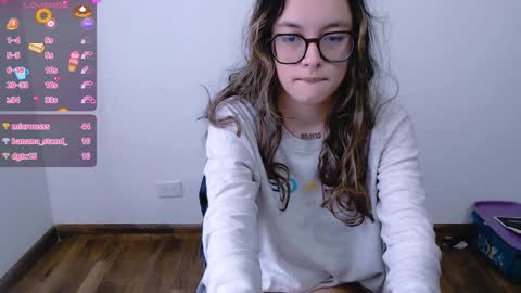 Gaby 3 online show from December 2, 4:53 pm