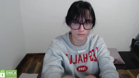 Snapshot of annittaprincess chatting on October 25, 5:37 am Gaby 3 online show from October 25, 5:37 am