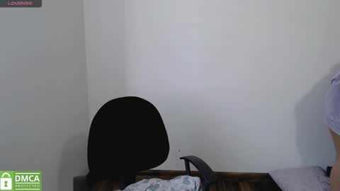 Snapshot of annittaprincess chatting on October 31, 1:23 pm Gaby 3 online show from October 31, 1:23 pm