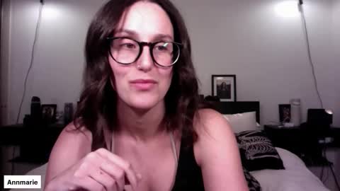 Snapshot of annmarieferrara chatting on February 20, 3:58 am Ann online show from February 20, 3:58 am