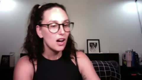 Snapshot of annmarieferrara chatting on March 12, 3:23 am Ann online show from March 12, 3:23 am