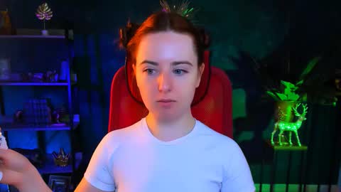 Snapshot of annterry chatting on March 3, 8:31 am Ann Terry 3 online show from March 3, 8:31 am