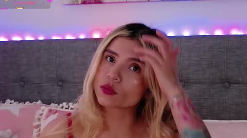 Antonella Lee online show from January 9, 5:48 pm