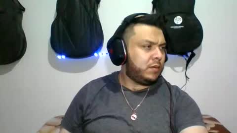 lion kennedy independent model moderator online show from October 21, 2:45 am