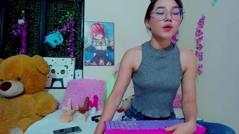 anny scot online show from December 18, 3:29 pm