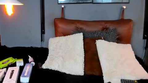 anny_stan online show from February 1, 10:13 pm