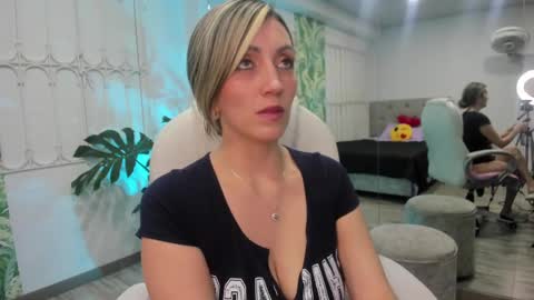 Anny online show from September 9, 11:32 am