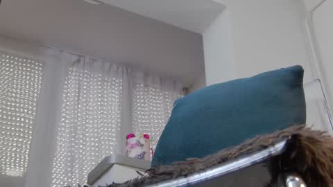 Snapshot of annyarose chatting on February 3, 7:40 am Anna online show from February 3, 7:40 am