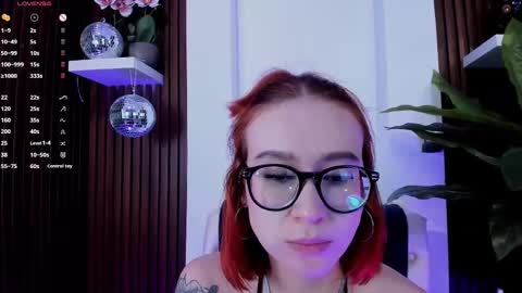 Snapshot of annybuny chatting on February 12, 2:43 pm Ana online show from February 12, 2:43 pm