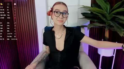 Snapshot of annybuny chatting on February 26, 12:36 pm Ana online show from February 26, 12:36 pm